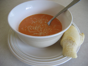 bowl-roll-front-tom-soup-020.jpg