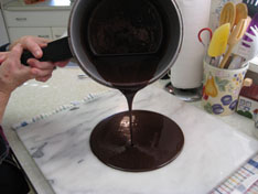 pour-fudge-chocolate-fudge-030.jpg