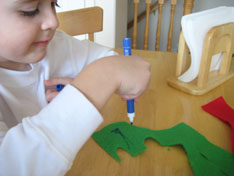 dino-matt-color-winter-glove-puppets-023.jpg