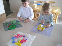 kids-play-playdough-colors-048.jpg