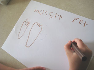 monster-feet-foot-book-013