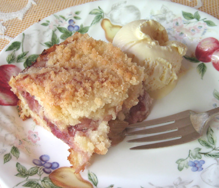 Strawberry Rhubarb Cake