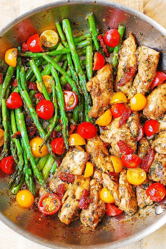 One-Pan Pesto Chicken and Veggies