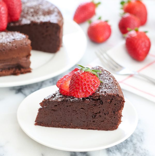 3-Ingredient Flourless Chocolate Cake