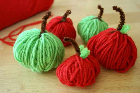 Apple Yarn Craft