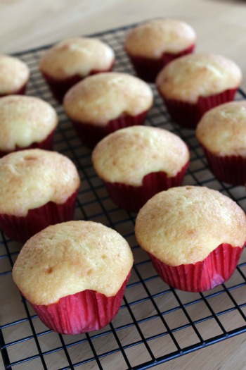 Baked Apple Cupcakes