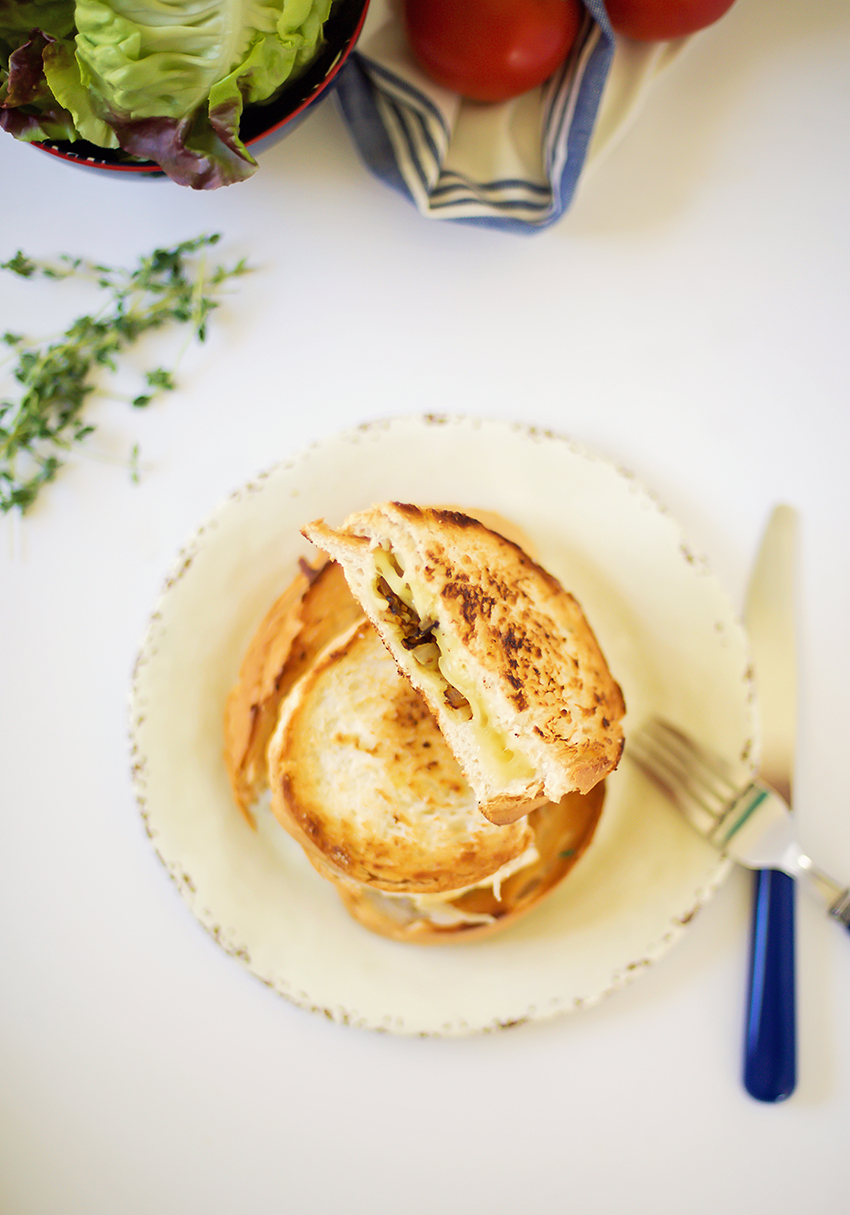 Caramelized Mushroom & Onion Grilled Cheese Recipe