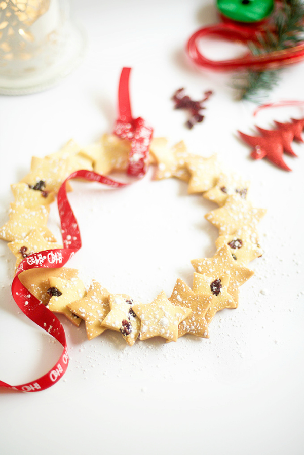 christmas-shortbread-star-wreath-recipe