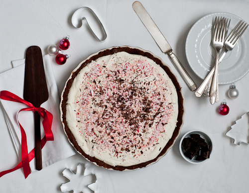 Creamy Peppermint Bark Tart