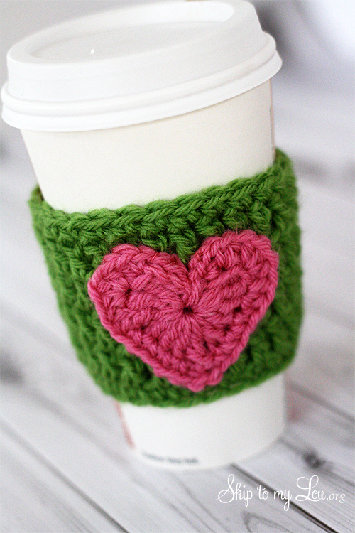 Crochet Coffee Cozy with Heart Applique by skiptomylou.org