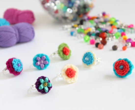 Crochet Mini Circle Rings makeandtakes.com