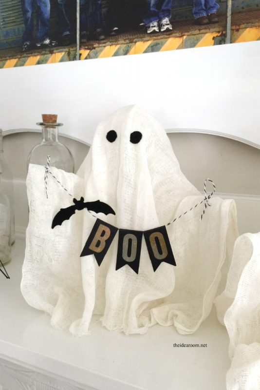 DIY Halloween Ghosts