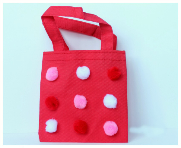 DIY Pom-Pom Bag Kids Craft