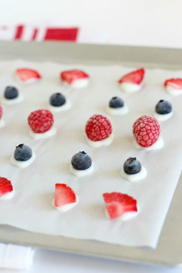 Frozen Yogurt Fruit Dots