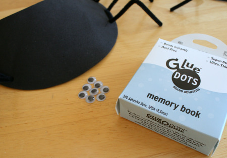 Glue Dot Googley Eyes