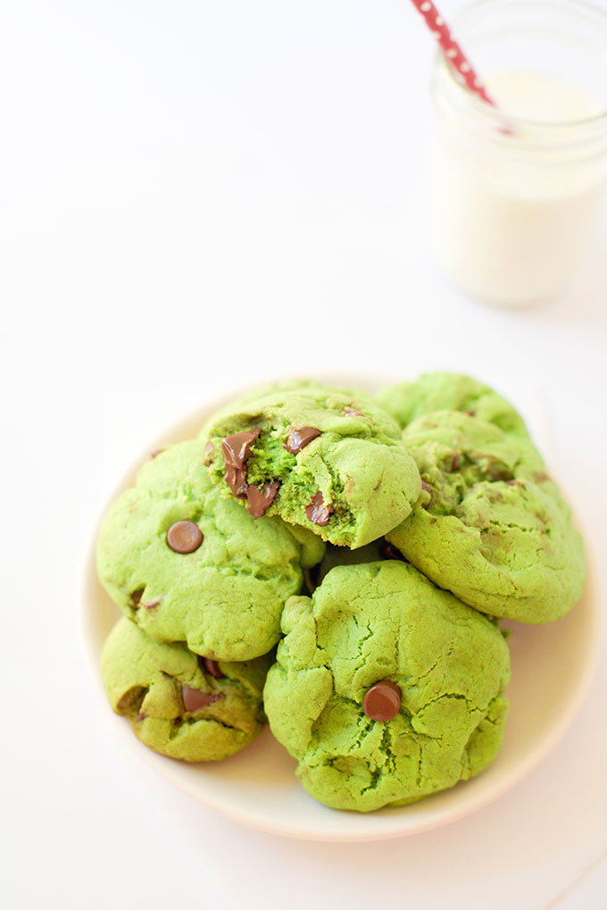 Green Mint Chocolate Chip Cookies