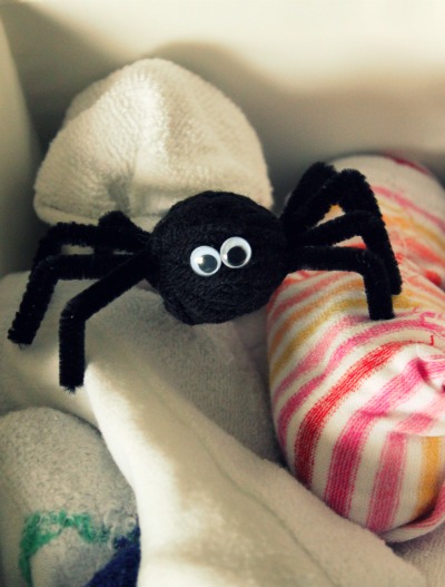 How to Make a Craft Spider: Pipe Cleaner Tarantulas