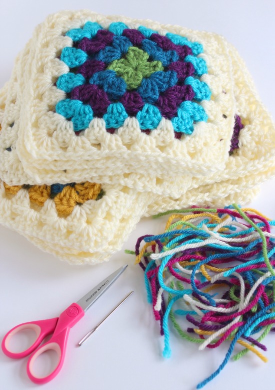 Crochet for Knitters - Granny Square Blanket - v e r y p i n k . c o m -  knitting patterns and video tutorials