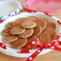 Holiday Treat Ribbon Plate