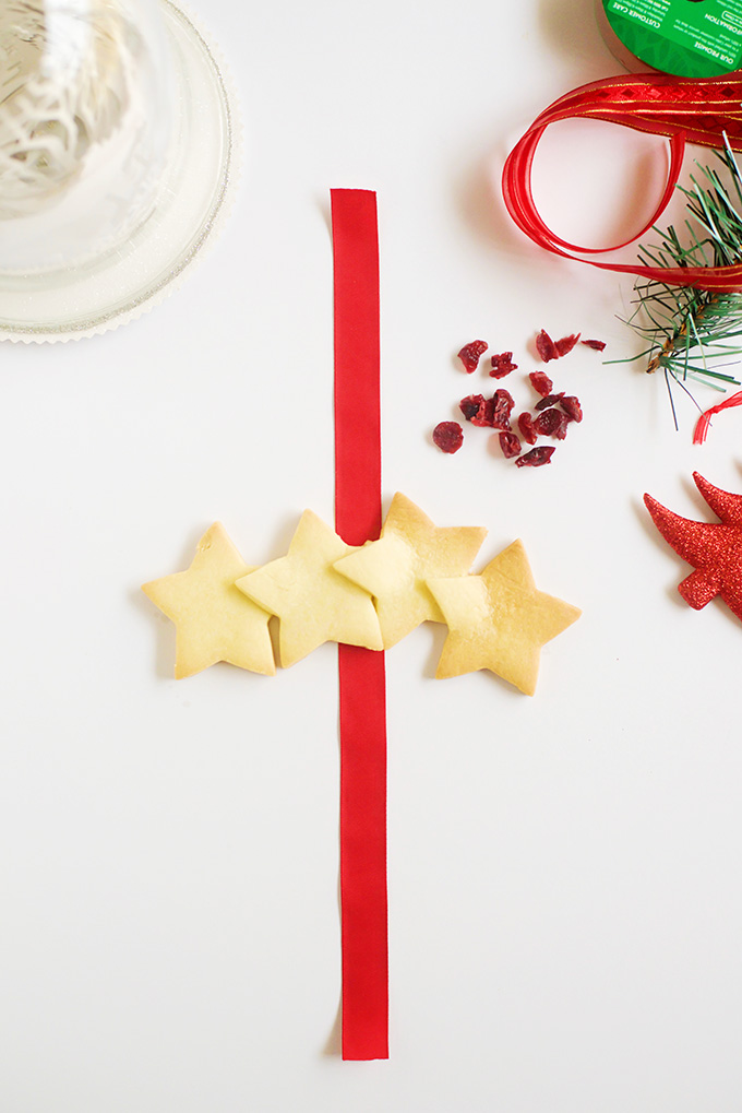 How to make a Christmas Shortbread Star Wreath