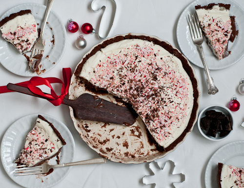 Creamy Peppermint Bark Tart Recipe