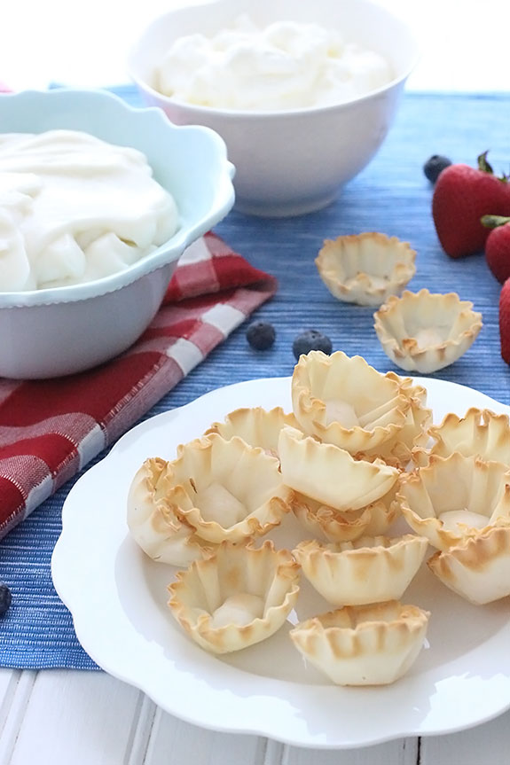 Mini Berry American Flag Tarts Recipe