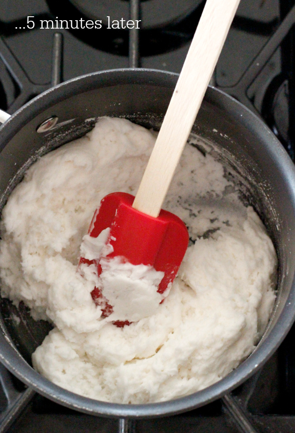 Making Play Dough in 5 Minutes with 3 Ingredients