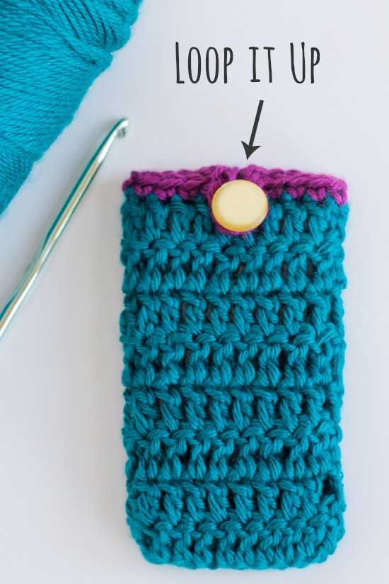 Making a Button for a Crochet Phone Cozy 