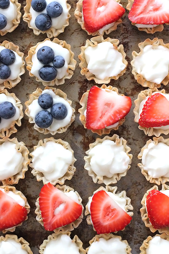 Make Mini Berry American Flag Tarts for the 4th of July