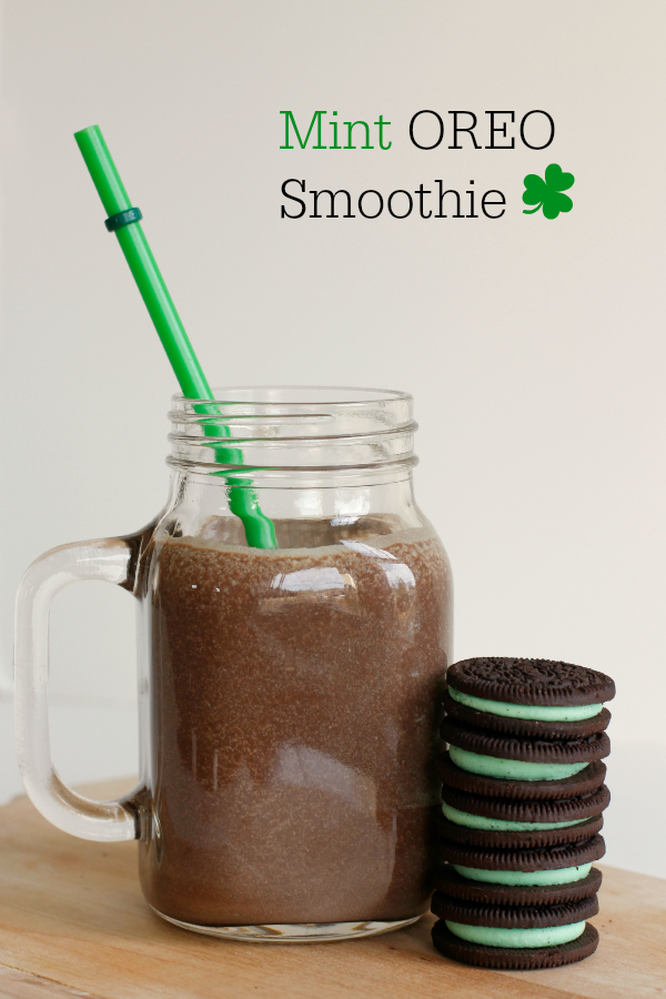 Mint Oreo Smoothies for St. Patrick's Day