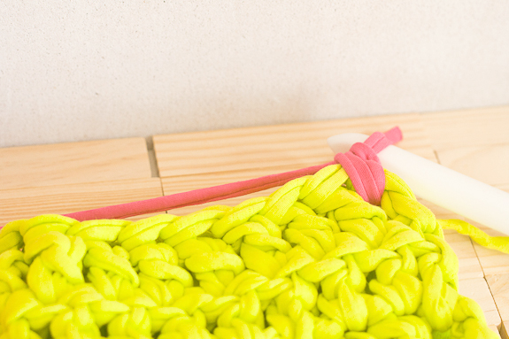 Neon Crochet Summer Clutch from T-shirt Yarn by Francine Clouden for Make & Takes-11