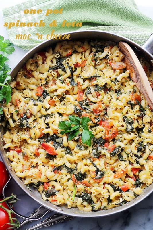 One Pot Spinach & Feta Macaroni and Cheese