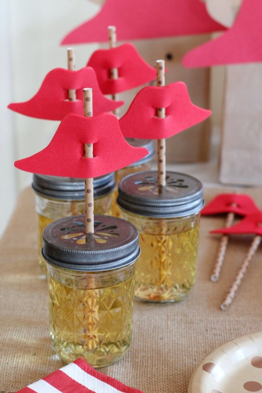 Paddington Bear Straw Sipper Hats