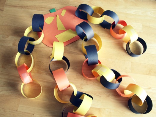 Counting Down to Halloween with a Pumpkin Paper Chain