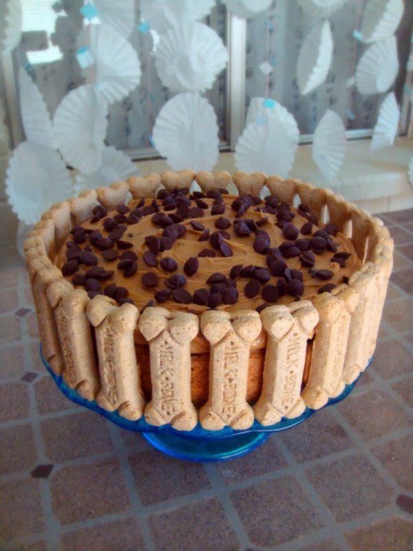 Banana Carob Oat Cake with Peanut Butter Frosting