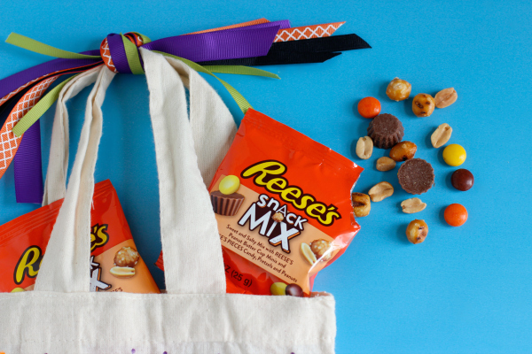 REESE'S Snack Mix treats