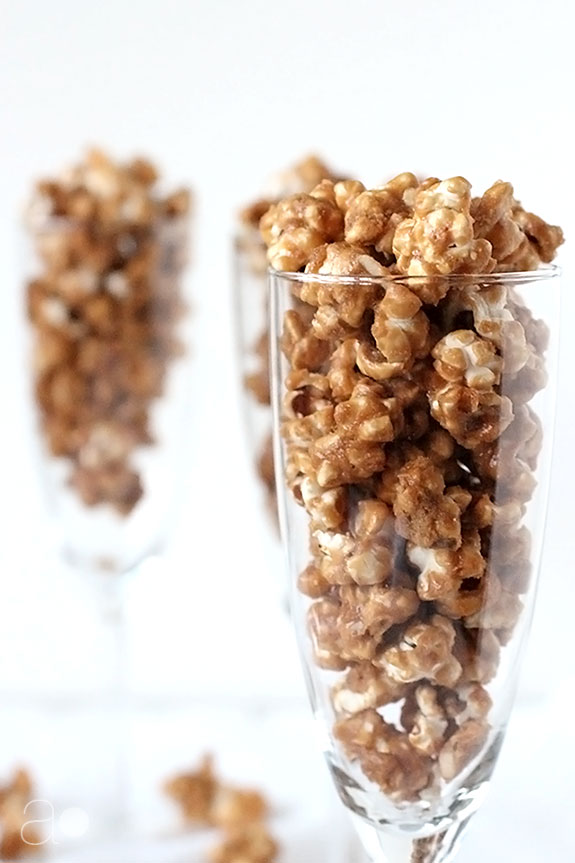 Salted Caramel Cashew Popcorn