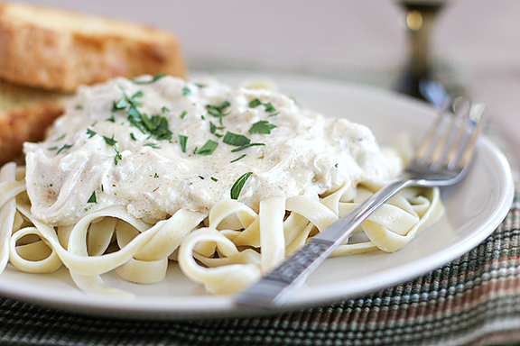 Slow-Cooker-Chicken-Fettuccine-recipe