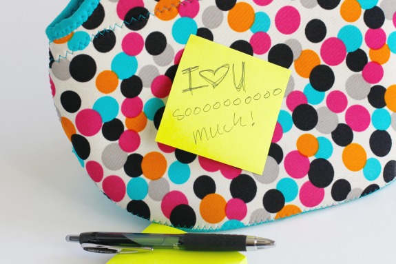 http://www.makeandtakes.com/wp-content/uploads/Sticky-Notes-for-Sending-Love-Notes-to-Kids-at-Lunch.jpg.jpg