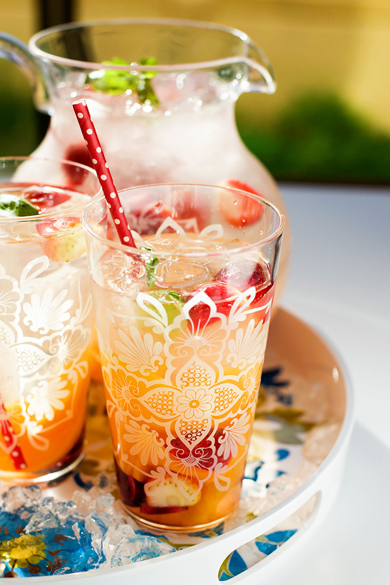 Strawberry and Peach Sangria recipe