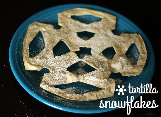 Tortilla Snowflakes Snack @makeandtakes.com
