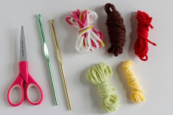 Yarn Scraps for Crocheting Chain Stitch Wrapping Ribbon @makeandtakes.com #crochetaday