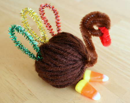 Yarn Turkey Favor