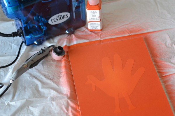 Spray painting handprint