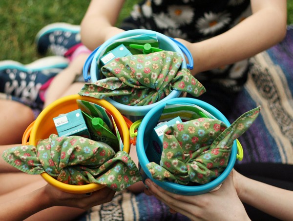 Breakfast picnic buckets