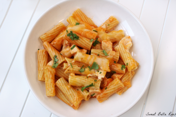 Four Ingredient Chicken Rigatoni