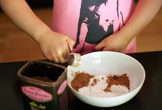 Making chocolate yogurt dip
