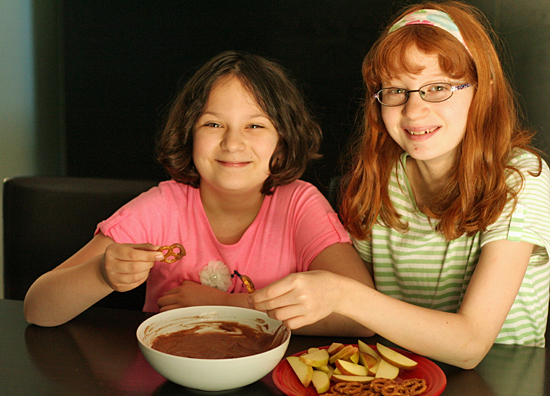 Chocolate yogurt dip for kids