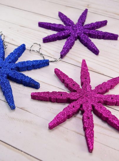 DIY Glitter Clothespin Ornament