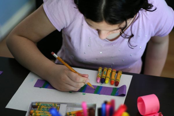 Coloring paper for coiled snails